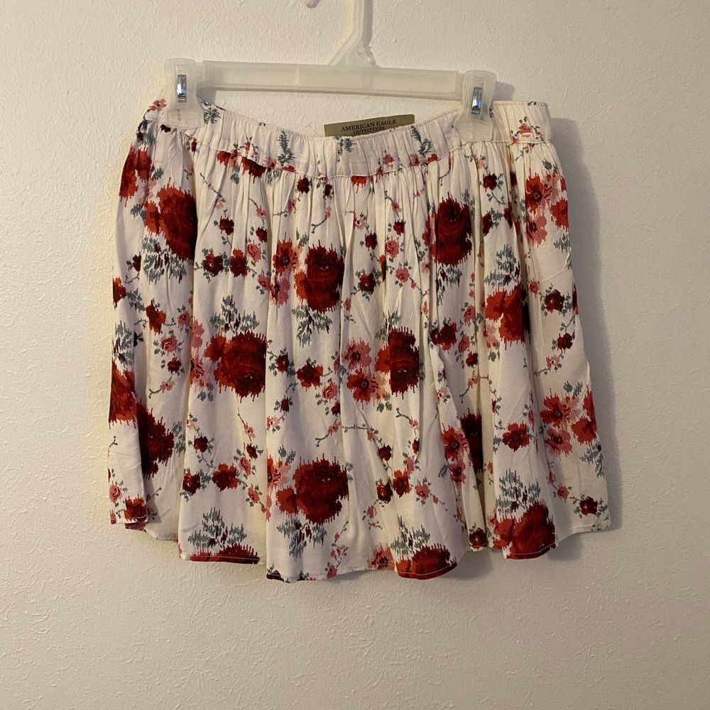 Floral American Eagle skirt.